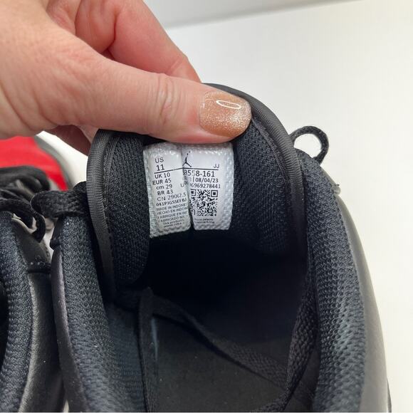 Nike Air Jordan 1 Low Bred Toe sneakers gym red white black - 11 - Picture 9 of 9